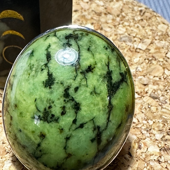 Sterling Ring - Picture 3 of 9